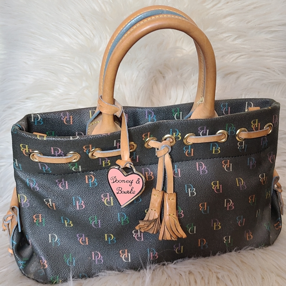 Dooney and Bourke shoulder purse vachetta leather